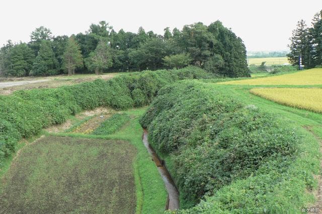 Ruins of Toriumi fence