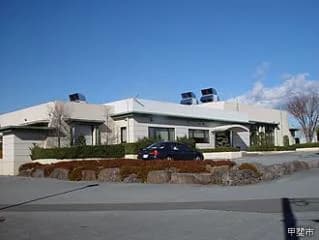 The exterior of Hyakurakusen