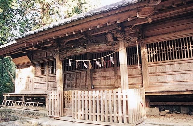 Ishifune Shrine