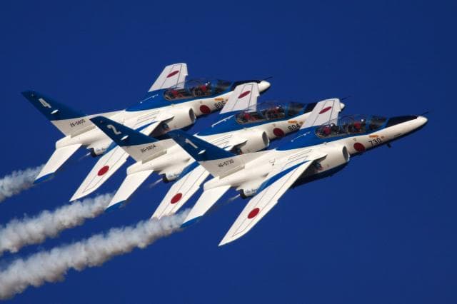 ブルーインパルス