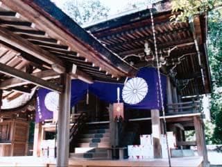 御本殿