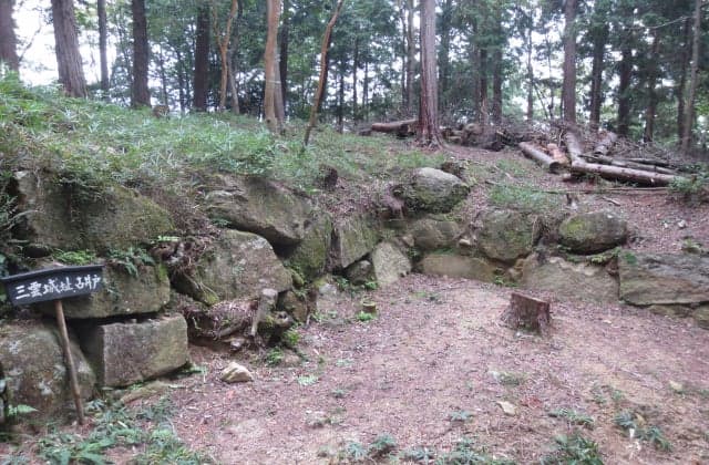 Mikumo Castle Ruins Masugata Toraguchi