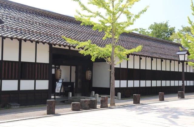 Yorokan, a clan school