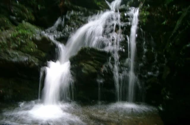 Kamodani Falls