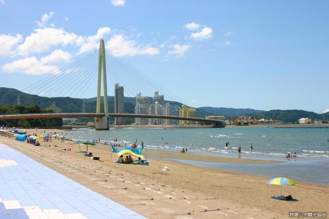 Hamanomiya Beach