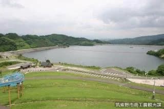 天拝湖