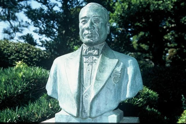 Sakichi Toyoda bust