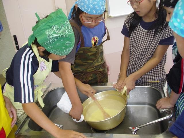 ソフトクリーム作り