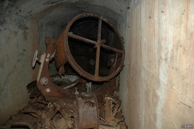 Remains of the Lighting Base