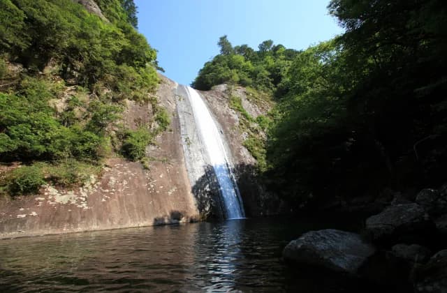 Nunobiki Falls