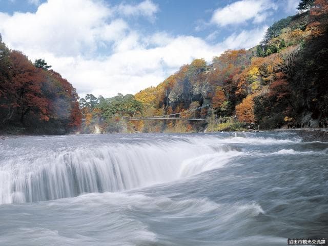 吹割の滝(紅葉)1