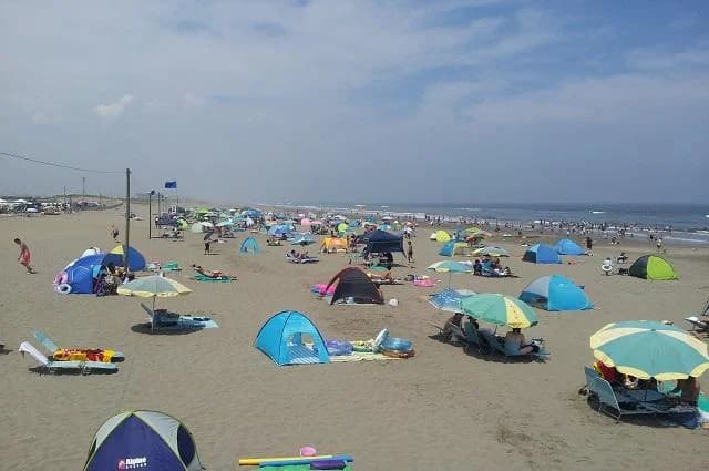 Shirasato Beach