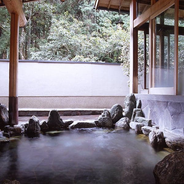 Kanro no Yu open-air bath