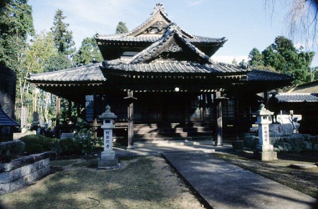 Amida-ji Temple