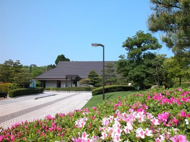 高岡市万葉歴史館