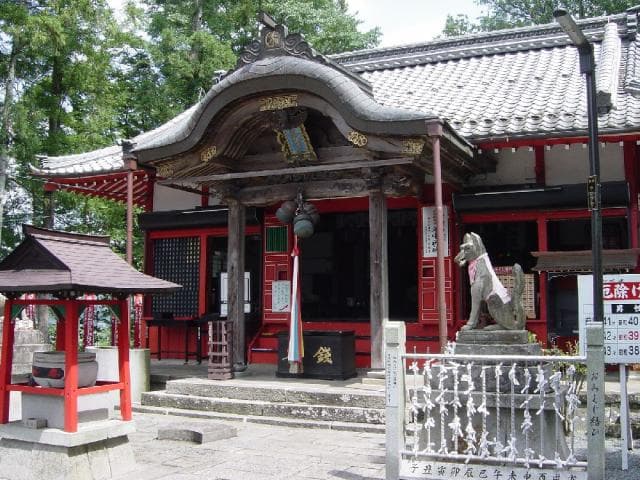 Mt. Oji Inari-jinja Shrine