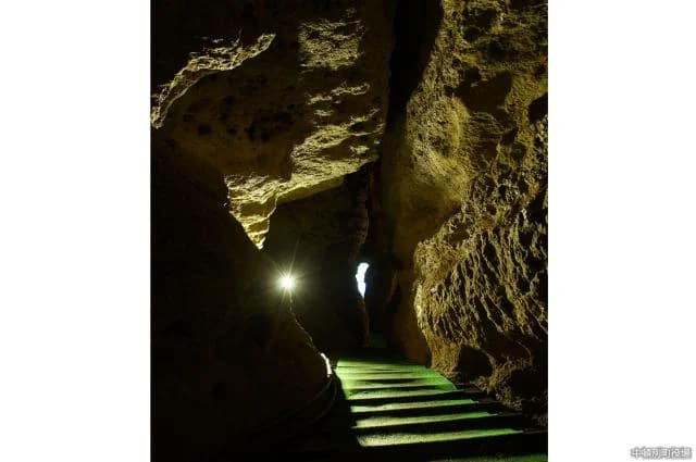 Inside the limestone cave (1)