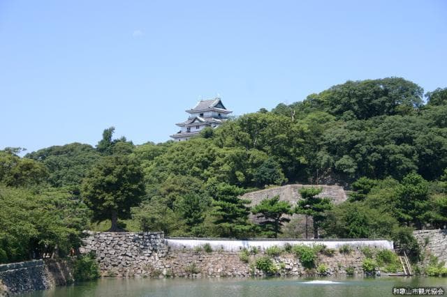 Wakayama Castle Park
