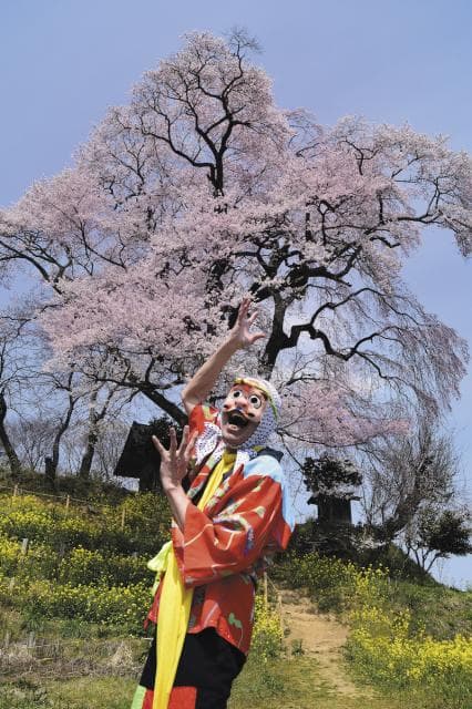 Tenjin couple Cherry Blossom and Hyottoko