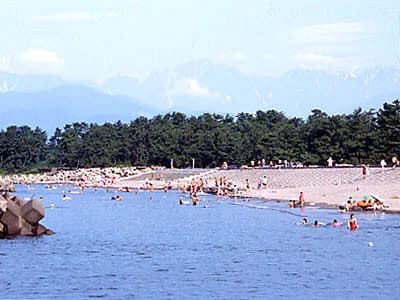 Hamakurosaki Beach