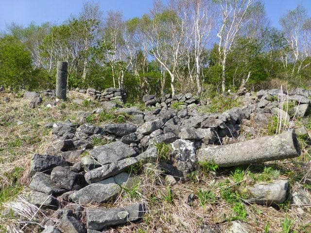 The ruins of the palace of Hanadoji