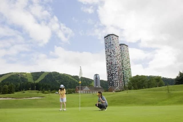Hoshino Resort Tomamu