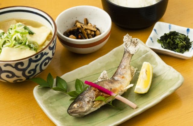 Salt grilled yamame trout