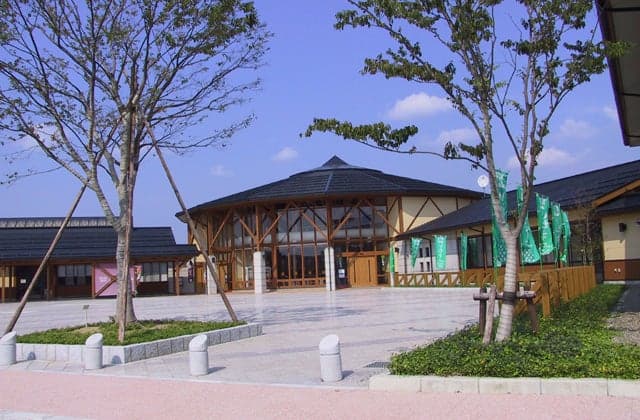 坂井町地域交流センター「いねす」