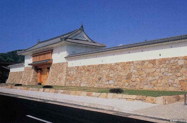 Tanabe Castle Gate
