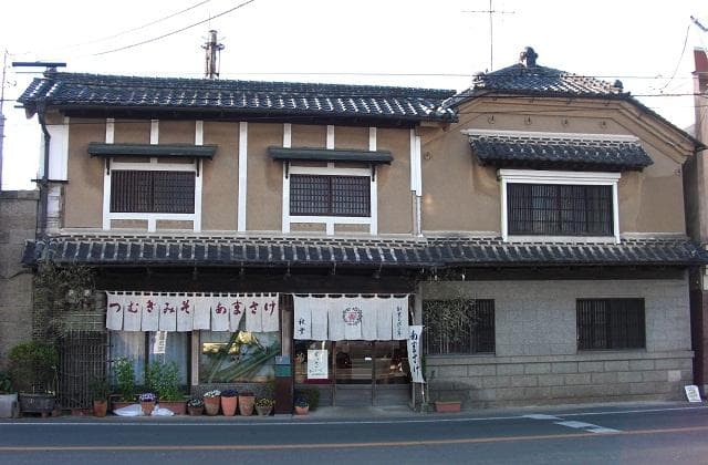 Akiba-koji miso jozo
