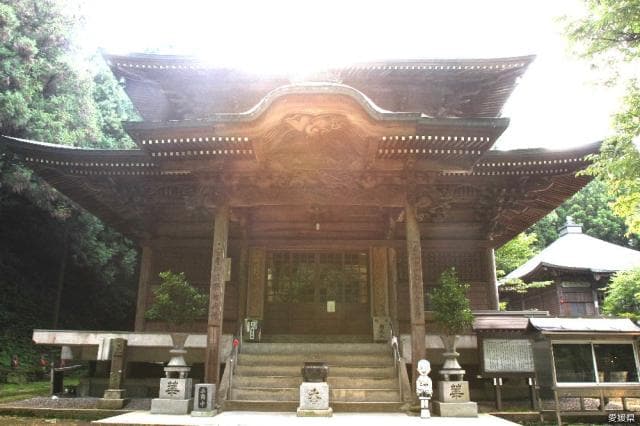 三角寺