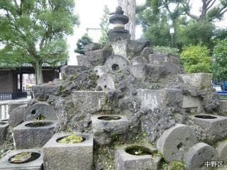 Ishiusu-zuka mound