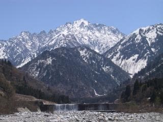 Tsurugidake seen from Iori