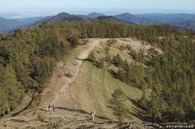 From the summit of Mount Kumotori toward Kanto Plain