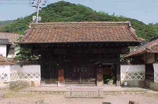 Tago Family Old Gate
