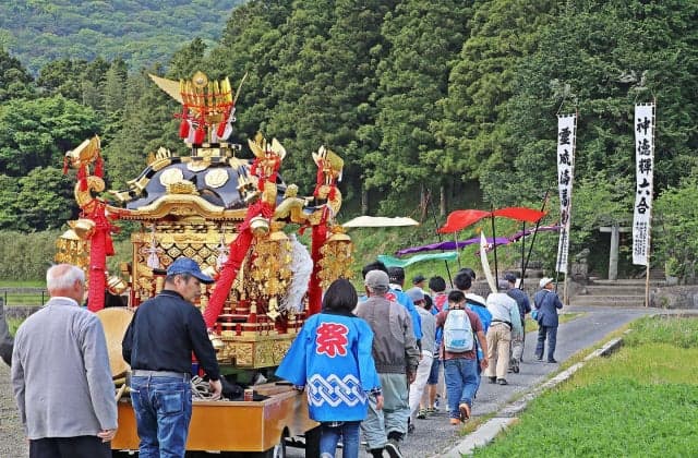 Kagamiyama Ogami Shrine Shinto Festival