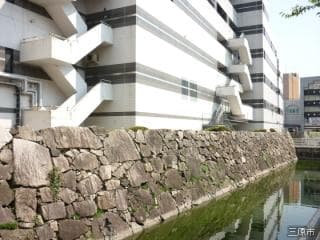 Honmaru Nakamon Site