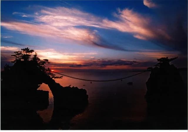 機具岩(夕日)