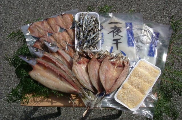 Processed fishery products 01