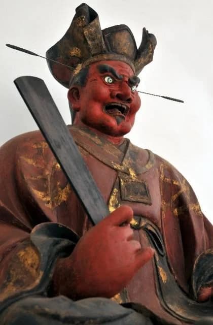 Wooden seated statue of Enmao
