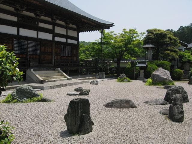 Ankoku-ji Temple