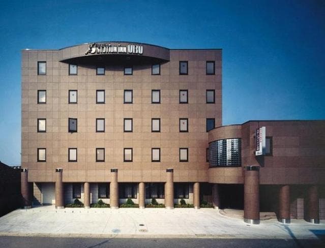 The exterior of the hotel