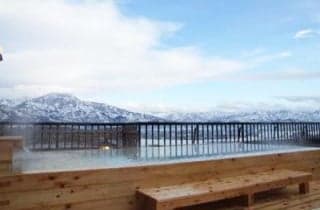 "Omatsu no Yu" is an open-air bath on the rooftop.