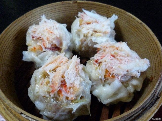 Scallop hair is swany