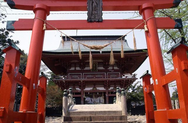 飯野八幡宮