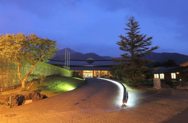 ゆのまえ温泉湯楽里