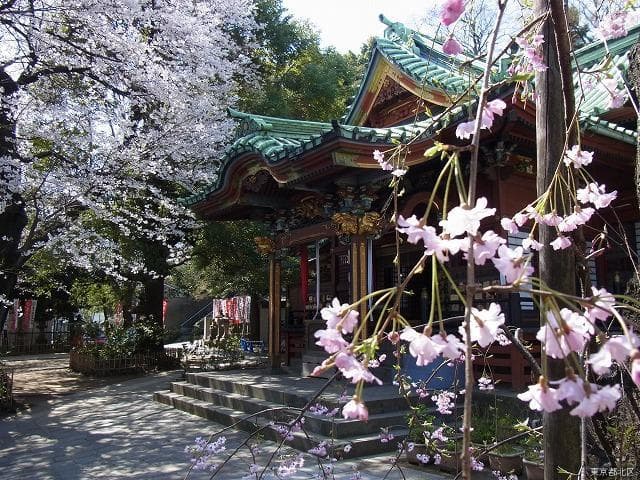 Oji Inari-jinja Shrine