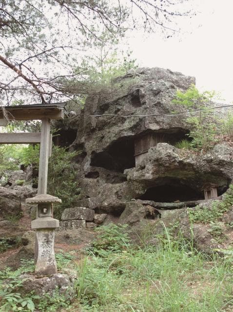 白雲洞（ハクウンドウ）