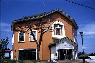 Song music hall on the beach