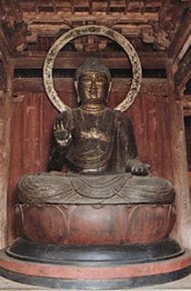 Wooden statue of Amitabha Nyorai